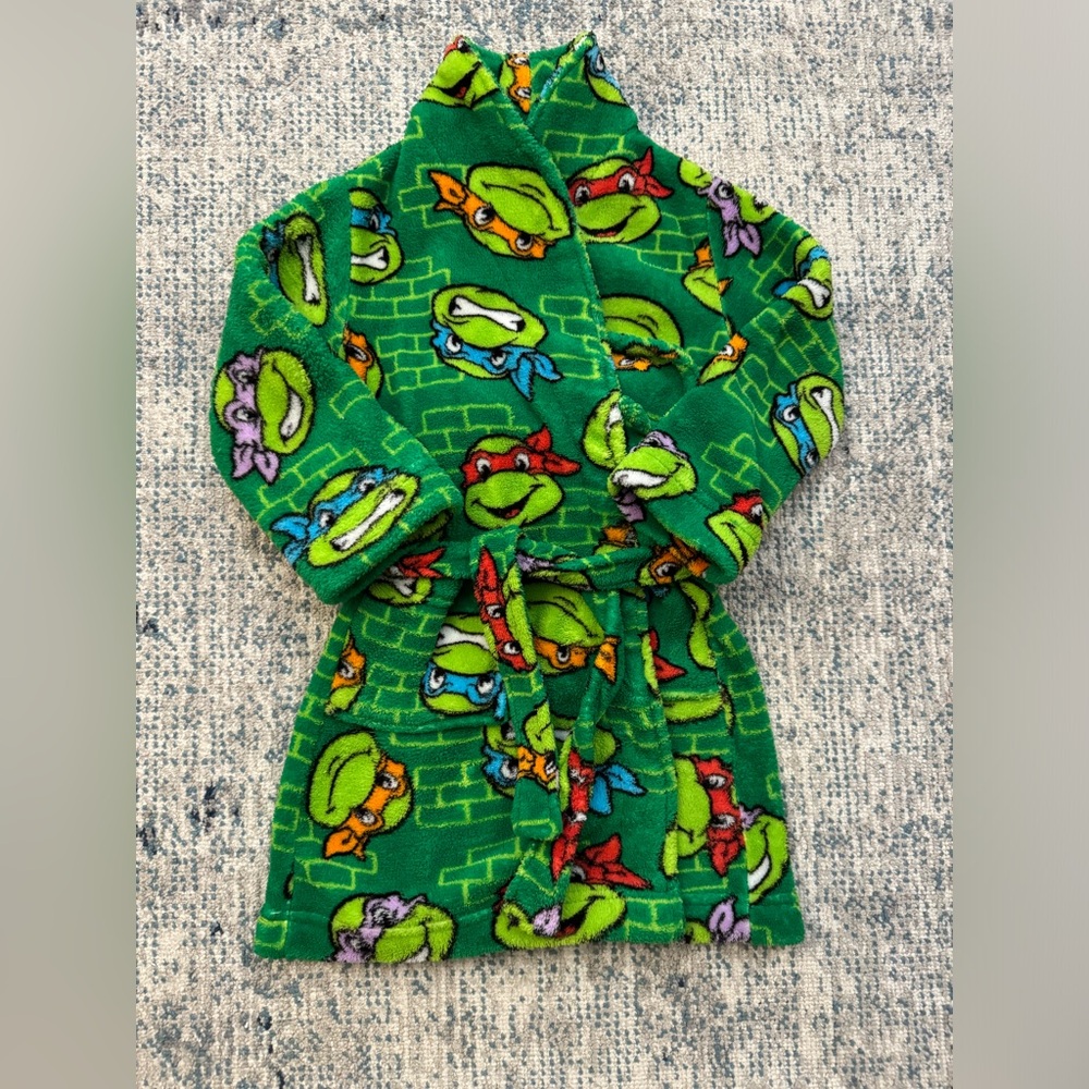 Ninja Turtles bathrobe size 4